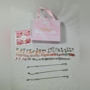 Kids charm bracelet set- New in box.